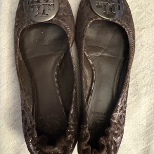 Tory Burch Shimmering Brown Flats Size 8